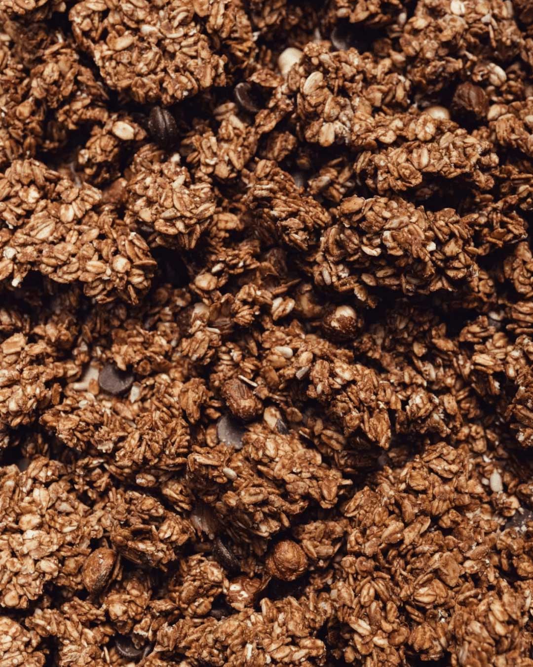 Chunky Granola with Dark Chocolate and Hazelnuts, 500g